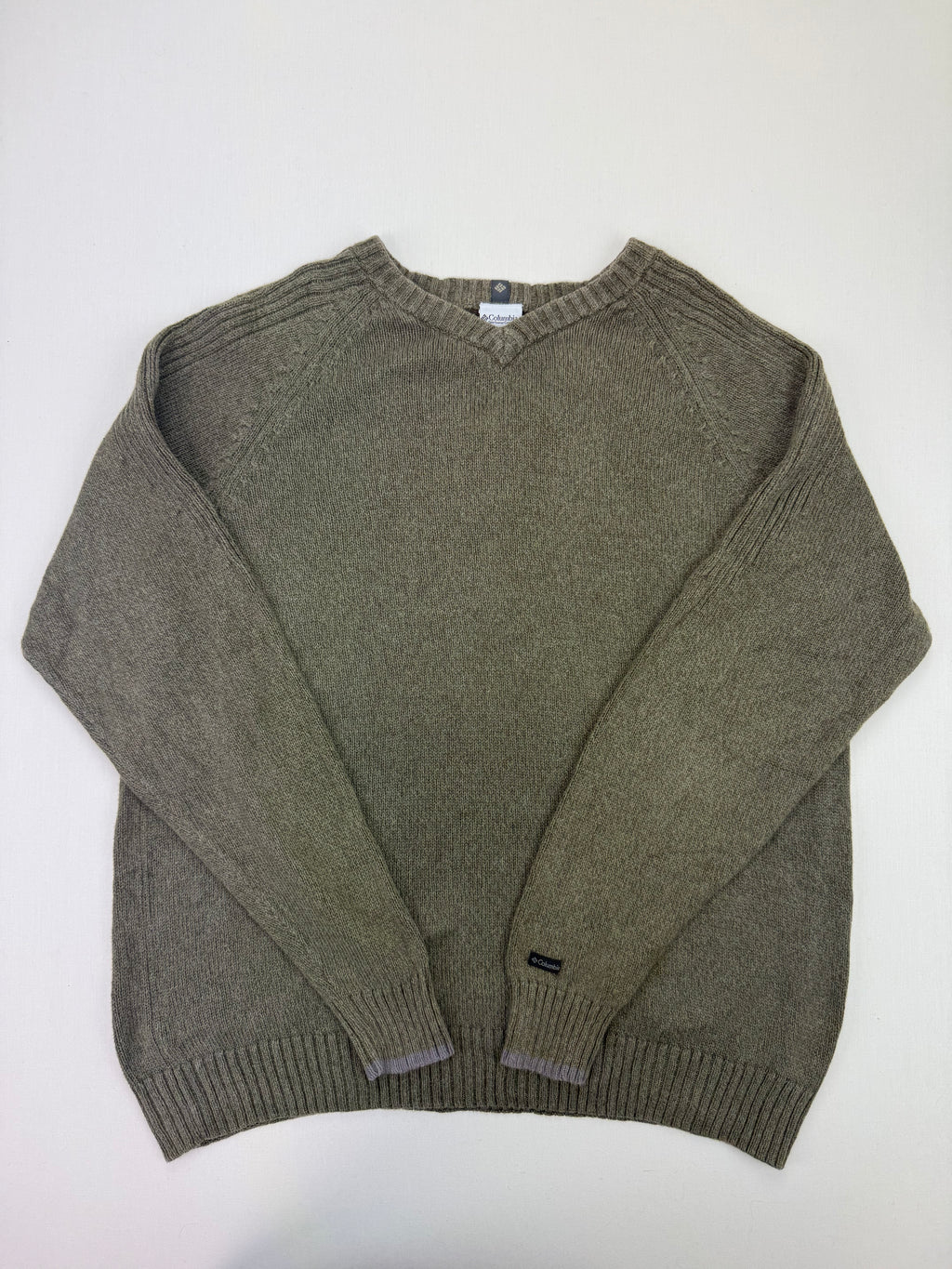 Columbia Olive Green V-Neck Knit Sweater – L