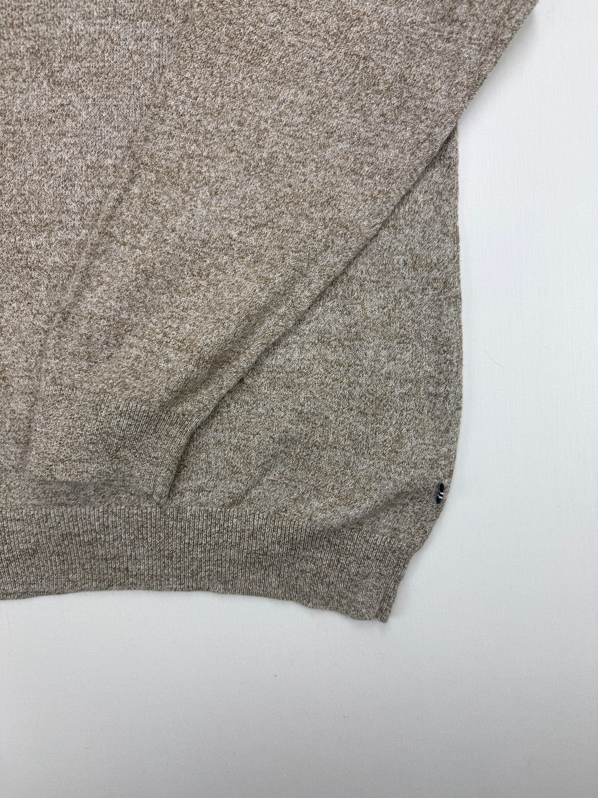 Nautica sweater cuff and hem detail