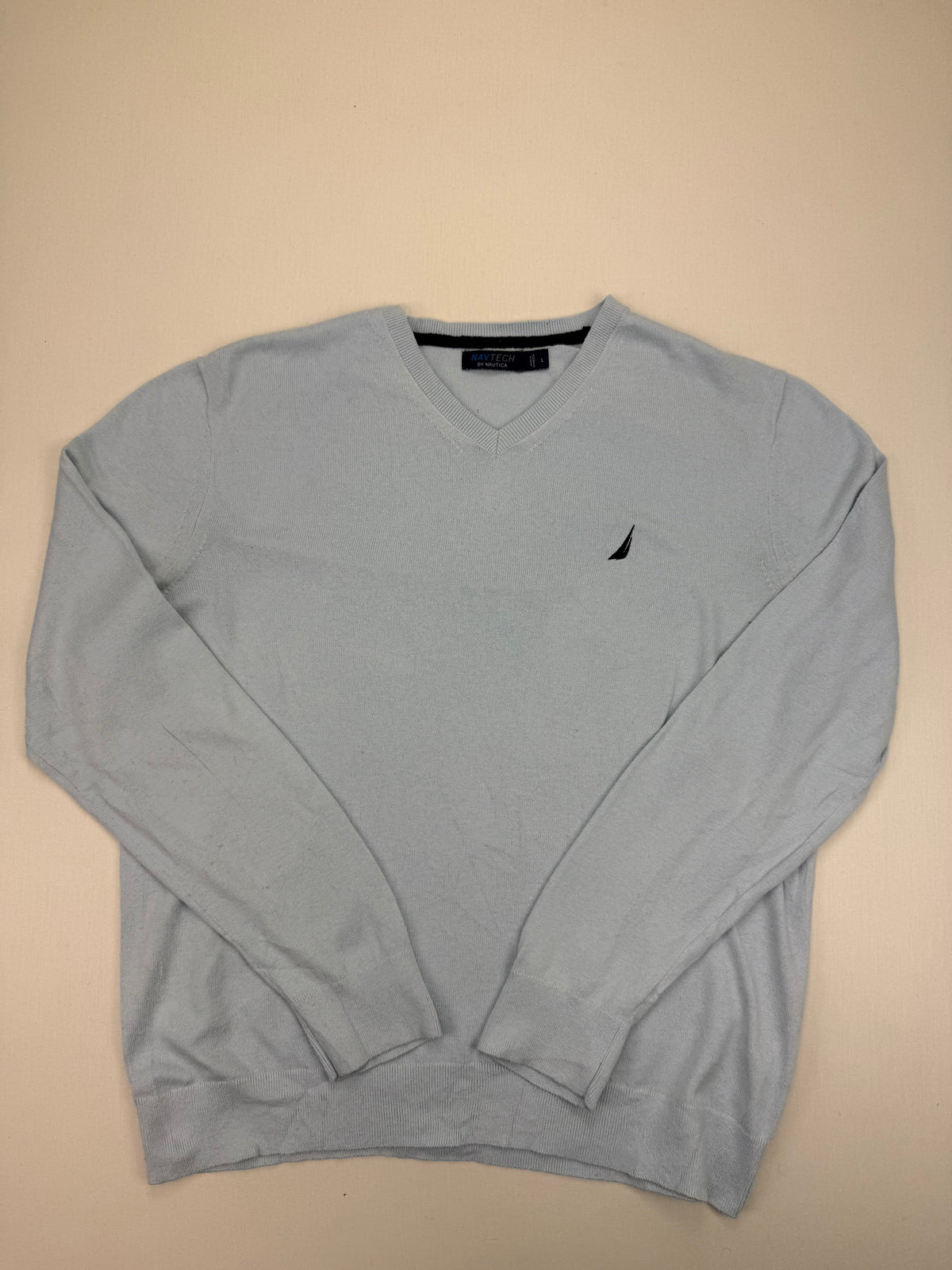 Navtech by Nautica Light Grey V-Neck Knit Sweater – L